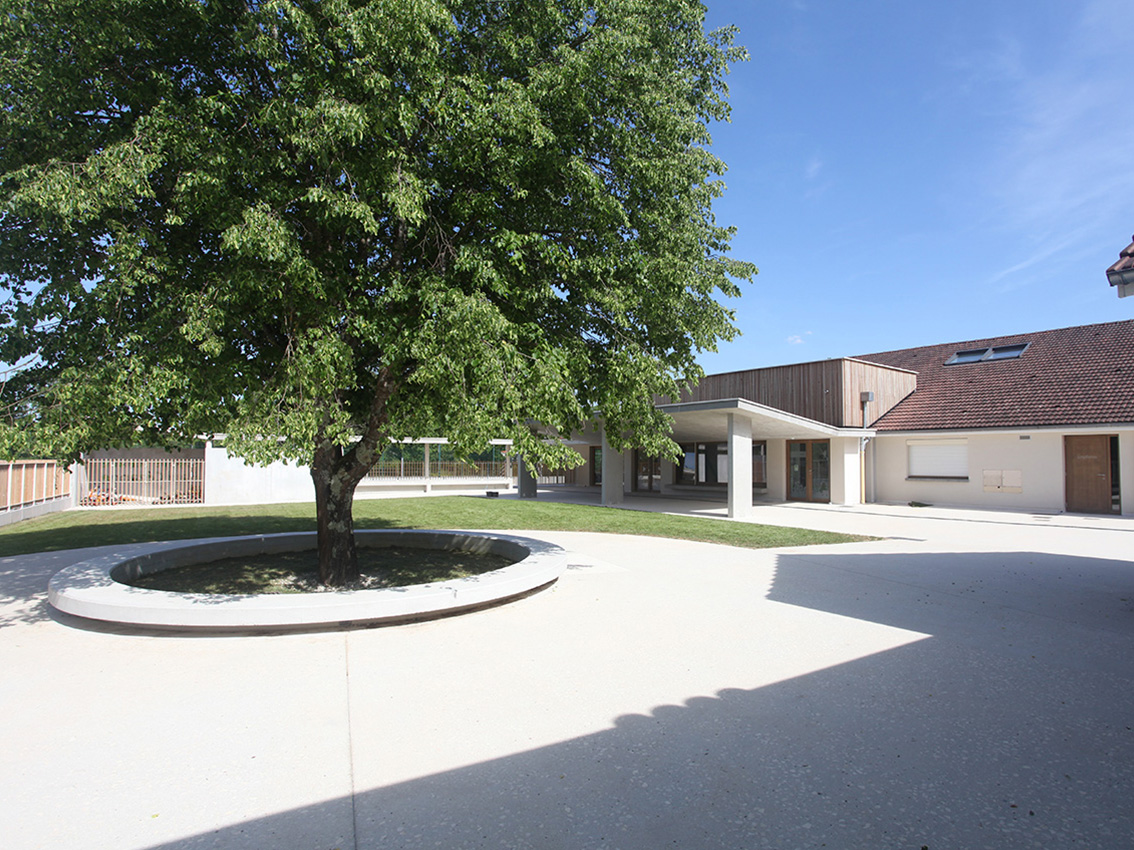 Impossible de résumer 14 ans de travail, de projets, d’expériences, de partages, de satisfactions, mais aussi de doutes, de coups de cœur et de coups de gueule… 14 années résumées en une sélection concentrée de 14 projets !