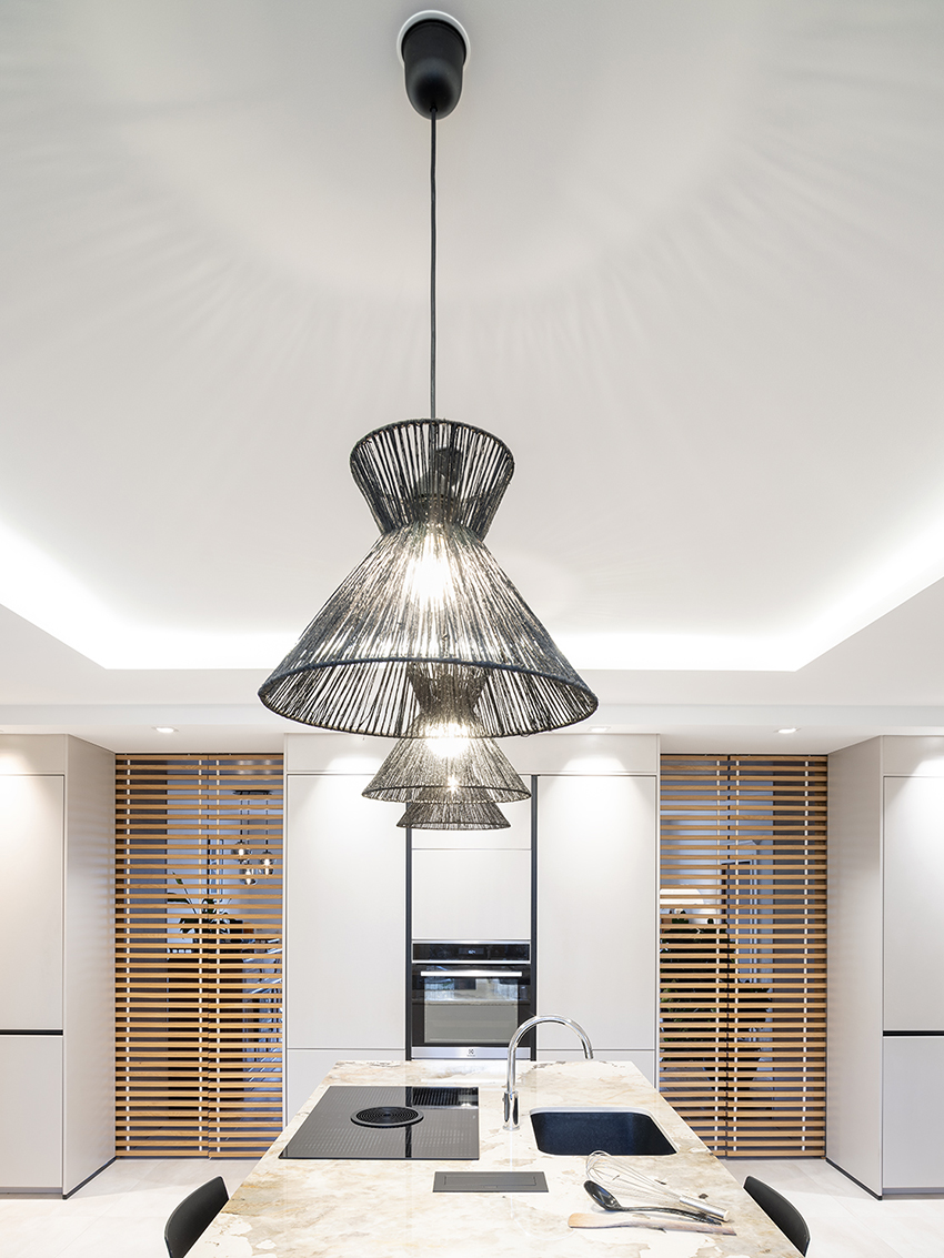 Restructuration d'une maison de ville & création de terrasses / NLM