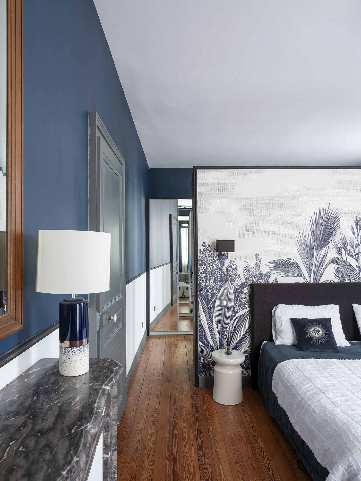 Restructuration complèt d'une maison de ville / GBMJG