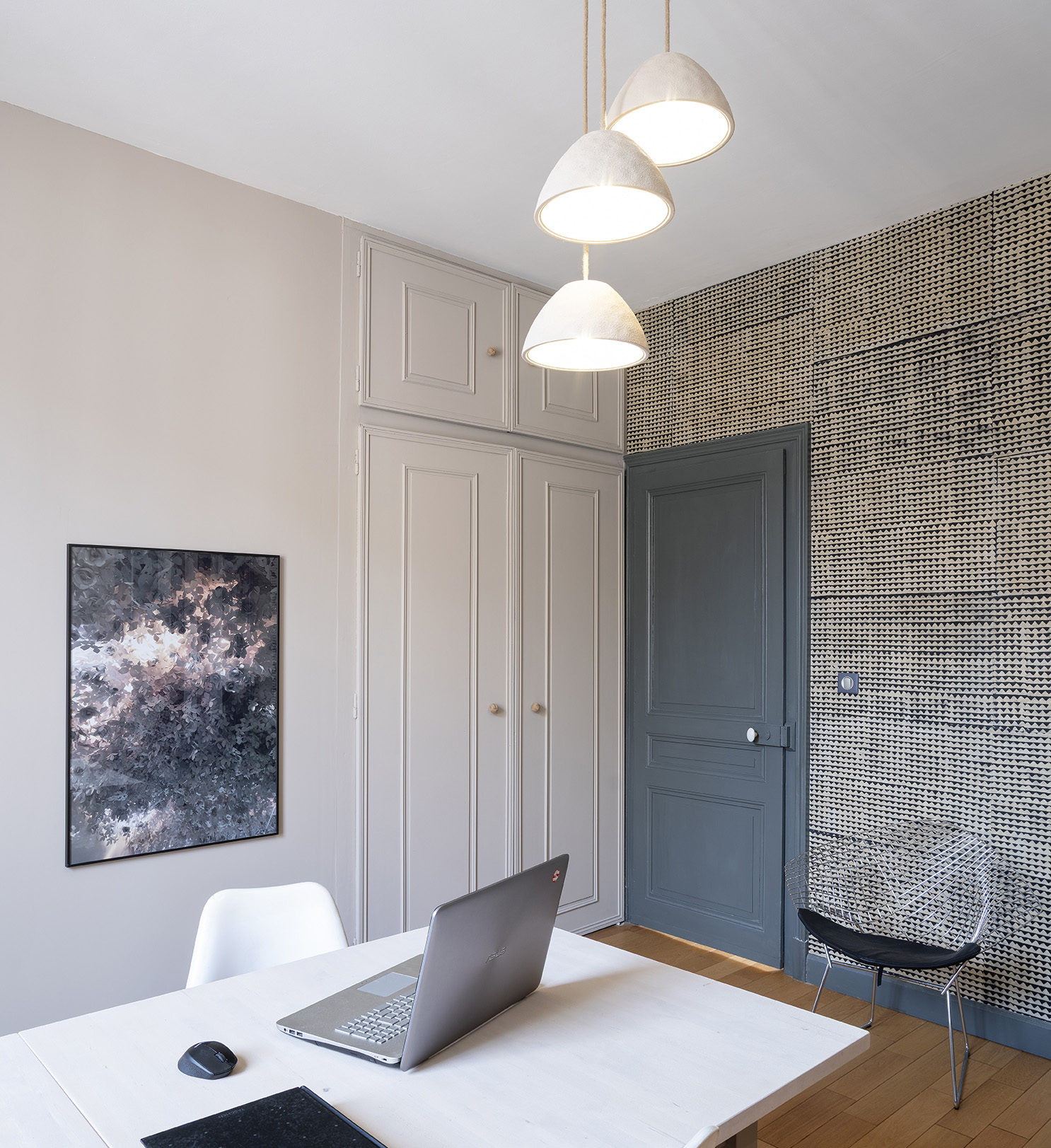 Restructuration complèt d'une maison de ville / GBMJG