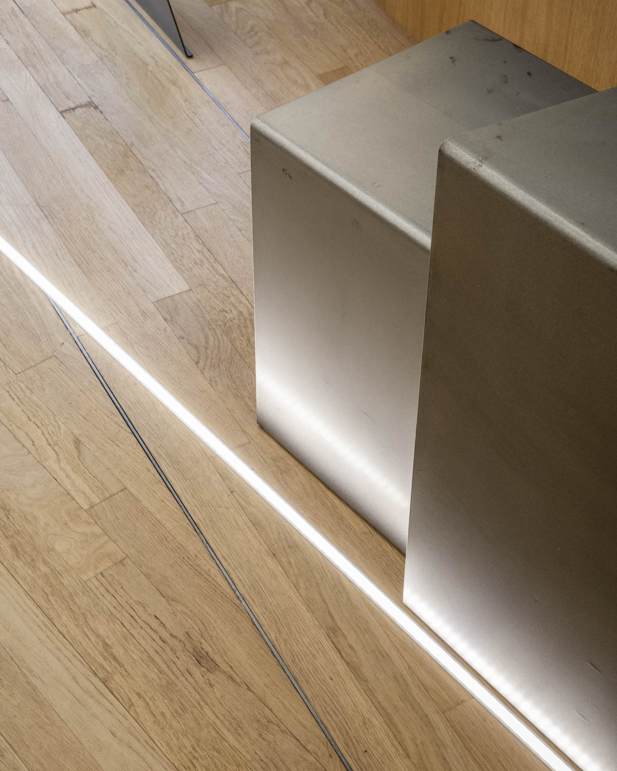 Impossible de résumer 14 ans de travail, de projets, d’expériences, de partages, de satisfactions, mais aussi de doutes, de coups de cœur et de coups de gueule… 14 années résumées en une sélection concentrée de 14 projets !